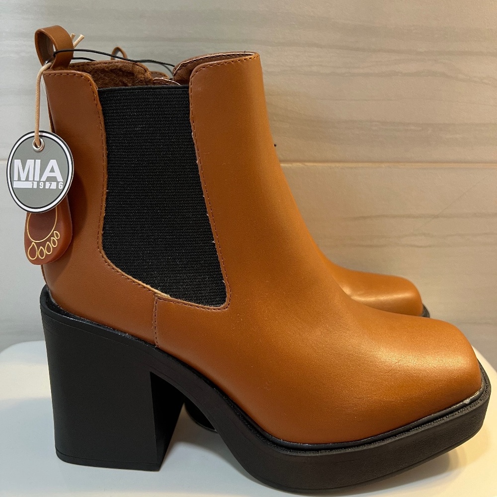 MIA Boots